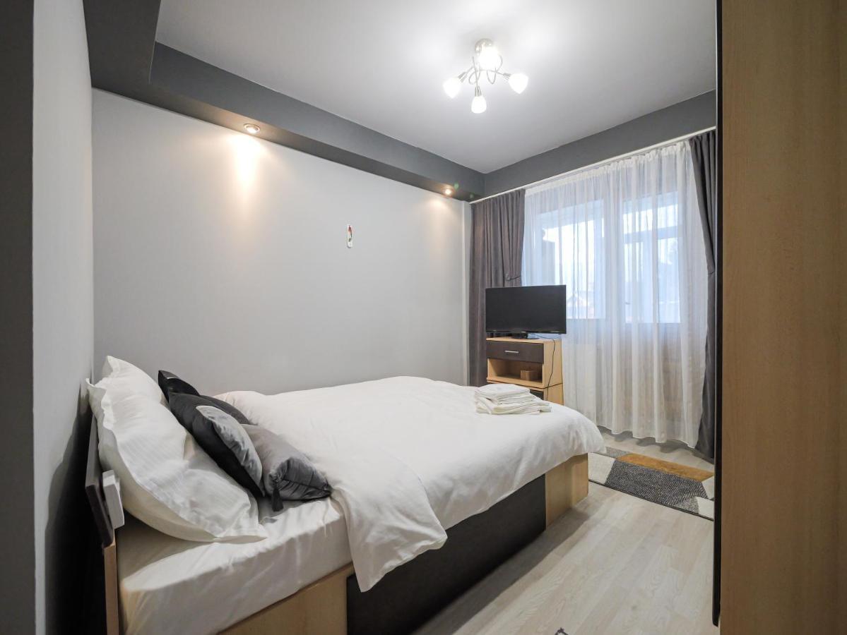 Luxury Ultracentral Curtea de Argeş Εξωτερικό φωτογραφία