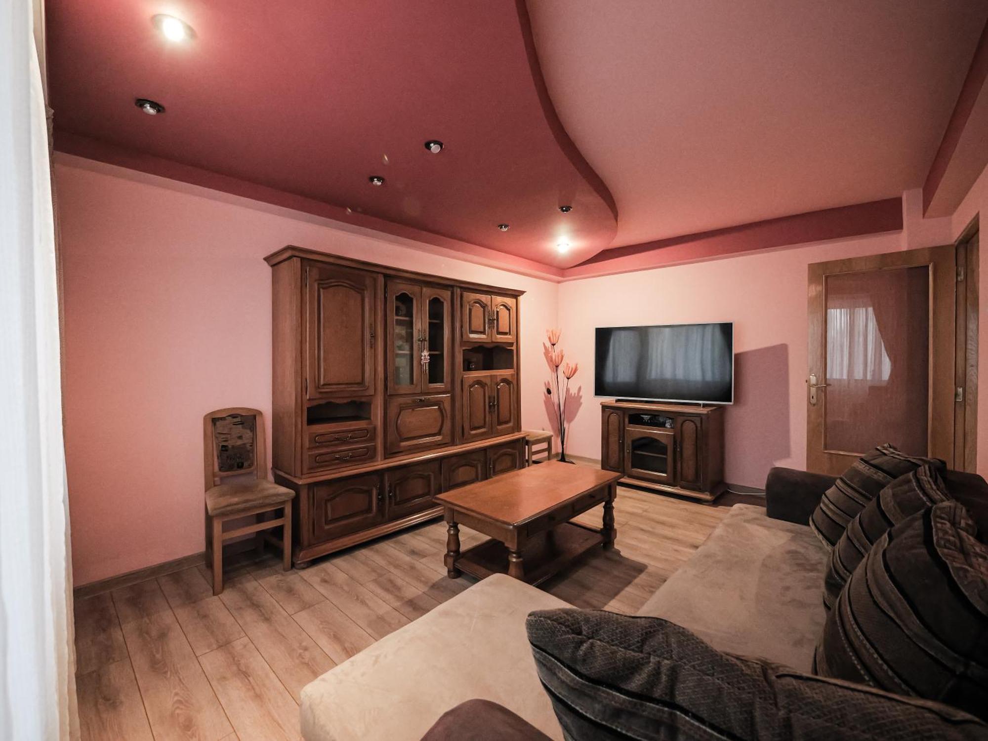 Luxury Ultracentral Curtea de Argeş Εξωτερικό φωτογραφία