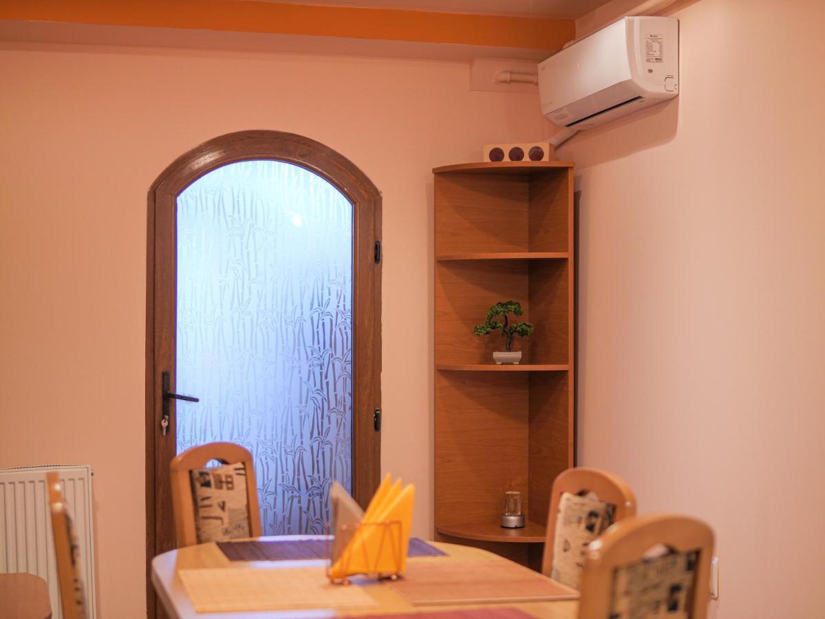 Luxury Ultracentral Curtea de Argeş Εξωτερικό φωτογραφία